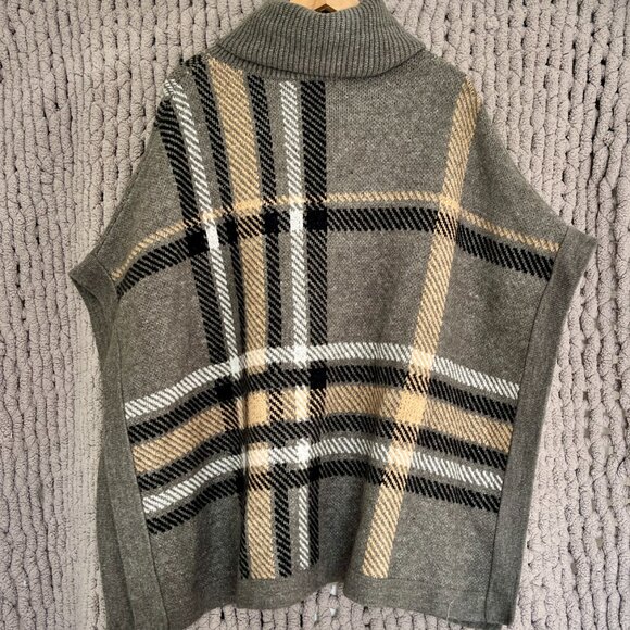 Joe Fresh Plaid Turtleneck Poncho black, beige, white & taupe O/S - Picture 8 of 13